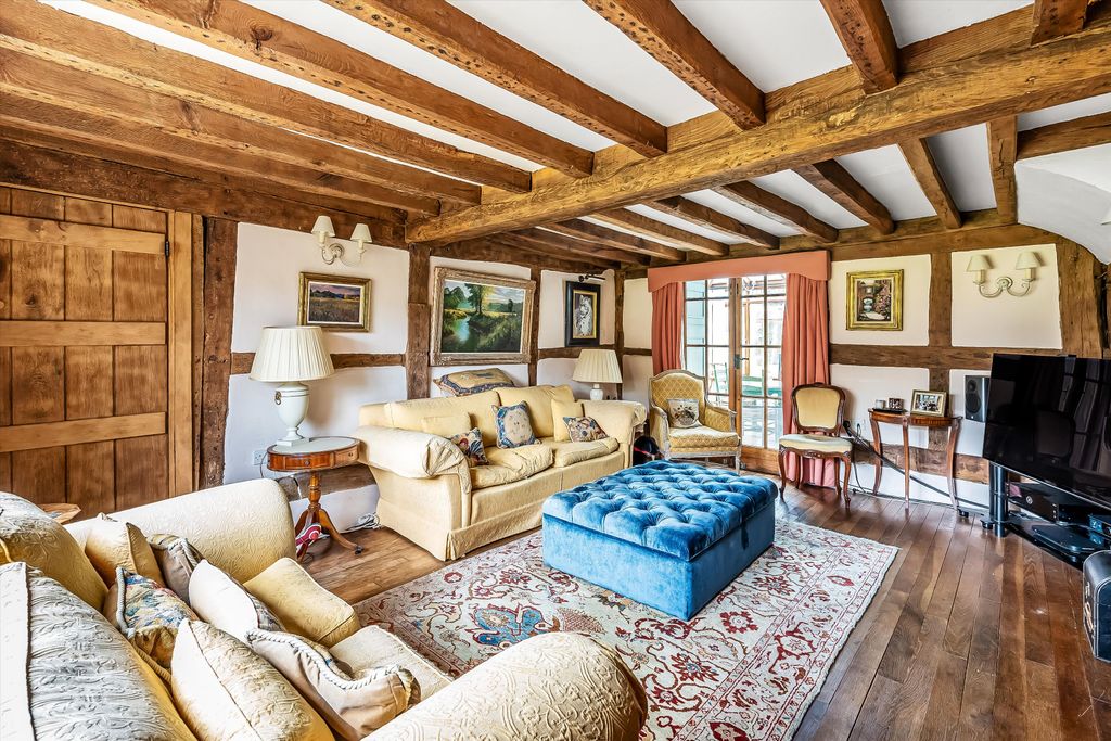 Property photo 2 of 26 Image