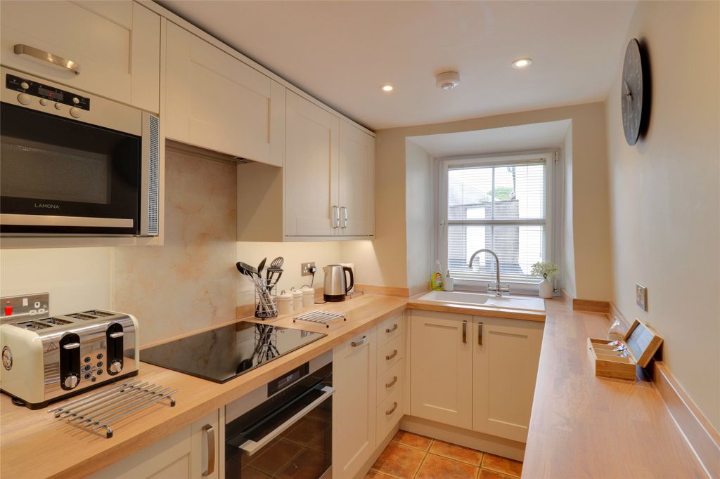 Property photo 3 of 12 Picture No. 05