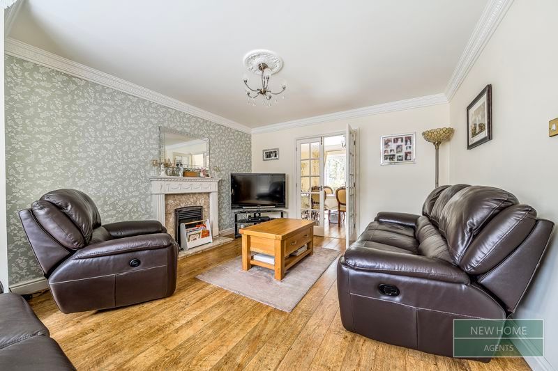 Property photo 3 of 19 Photo 17