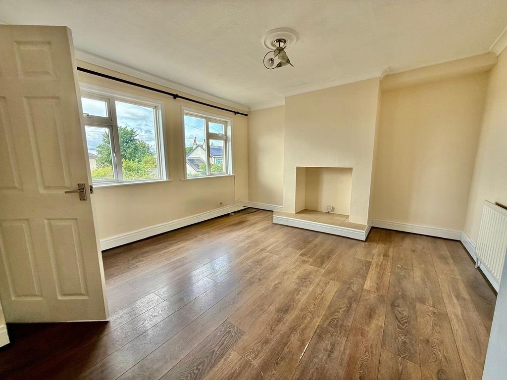 Property photo 3 of 13 Picture No. 04