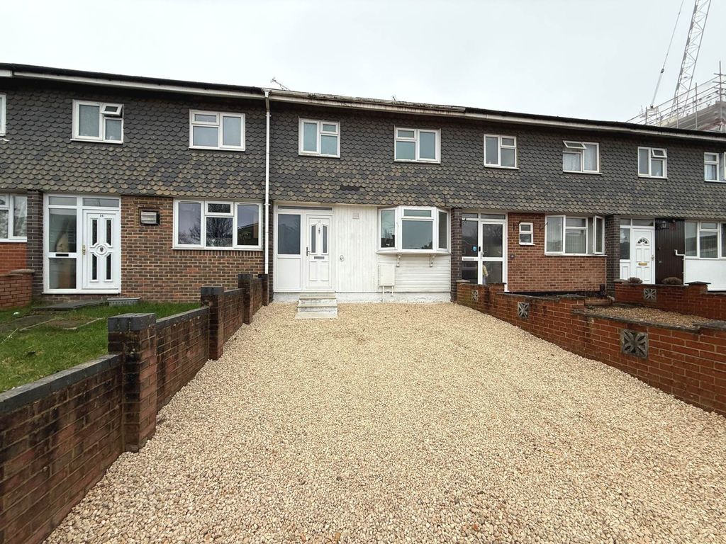 Property photo 2 of 11