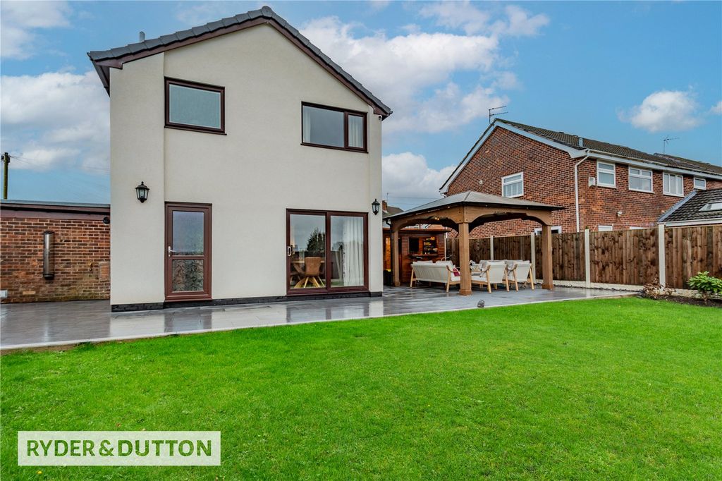 Property photo 2 of 28 Picture No. 70