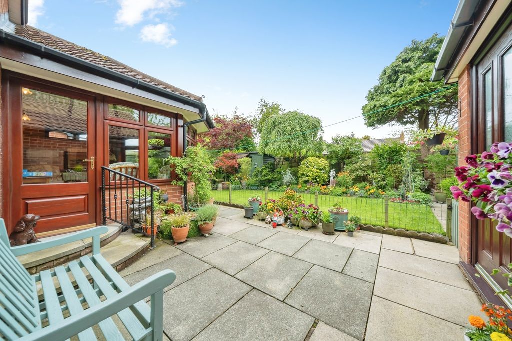 Property photo 2 of 19 Rear Garden