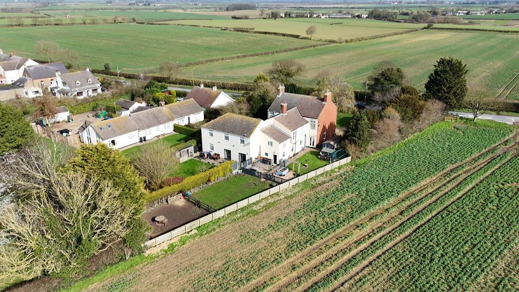 Property photo 1 of 28 Dji_Fly_20260303_114954_0_1772538594089_Photo_Low_