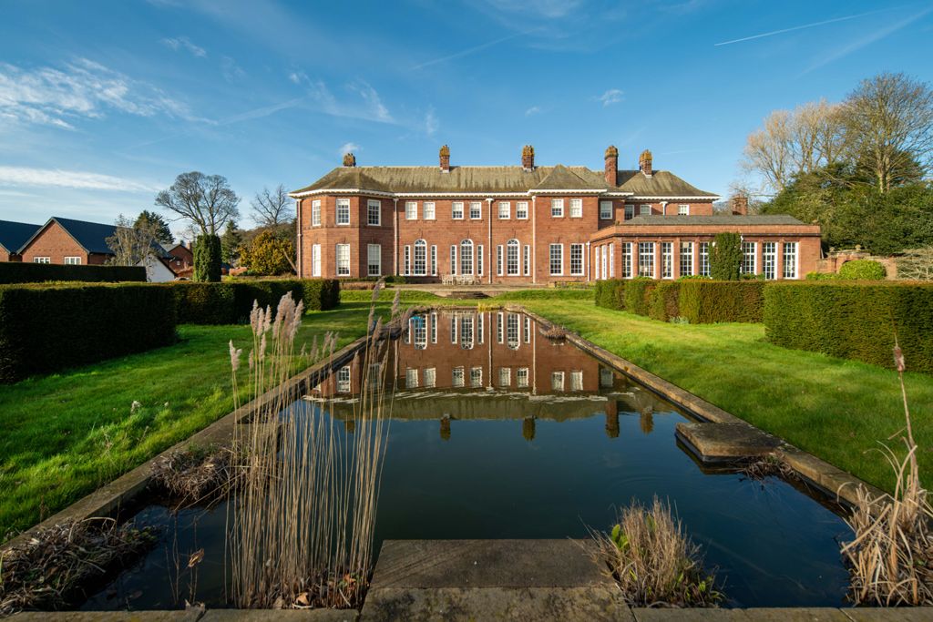 Property photo 3 of 21 Photo 3