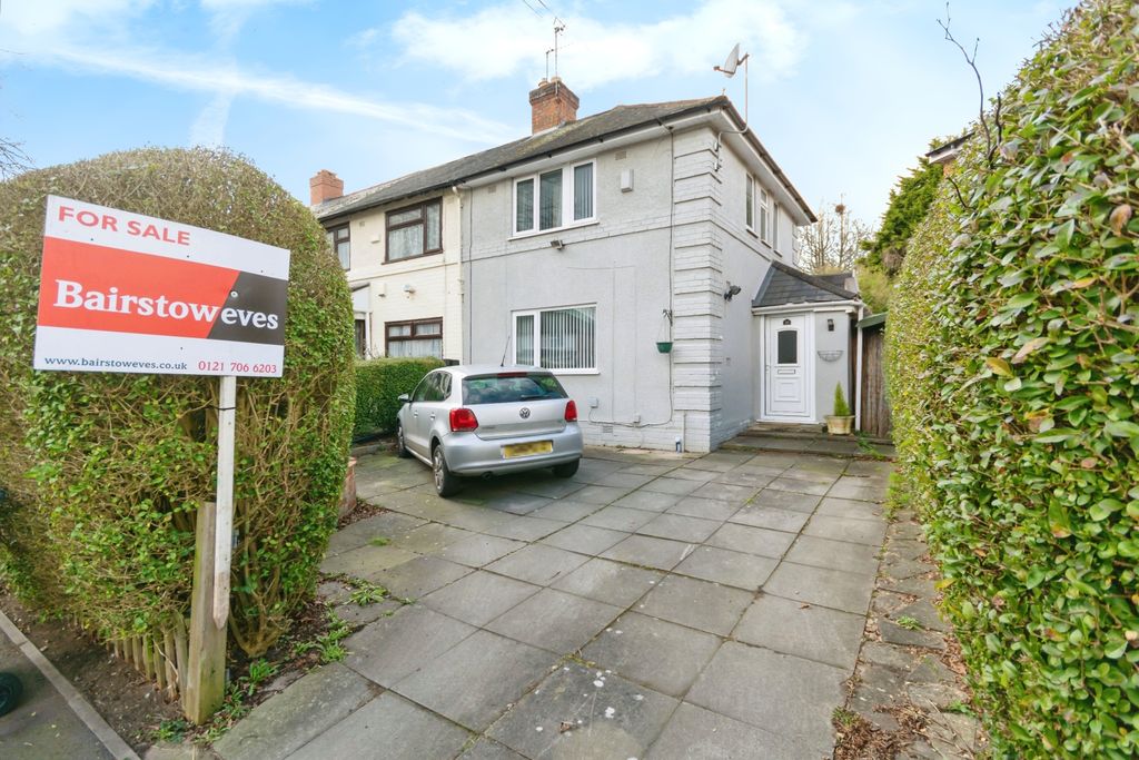 Property photo 1 of 17 Front