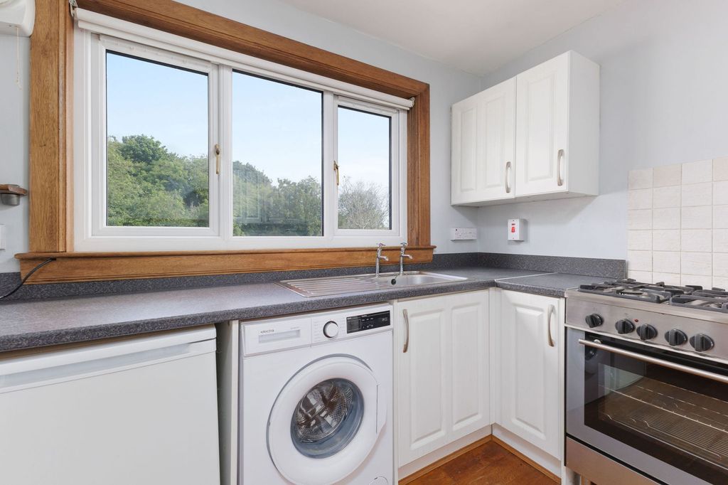 Additional image 6 of 2 bed terraced house for saleRoods Square, Inverkeithing KY11