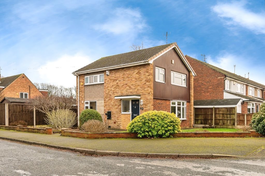 Property photo 1 of 16 Pbox-Img.Jpg