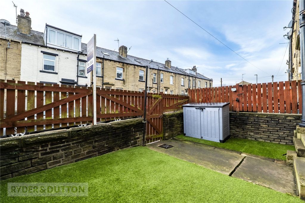 Property photo 2 of 15 Picture No. 04