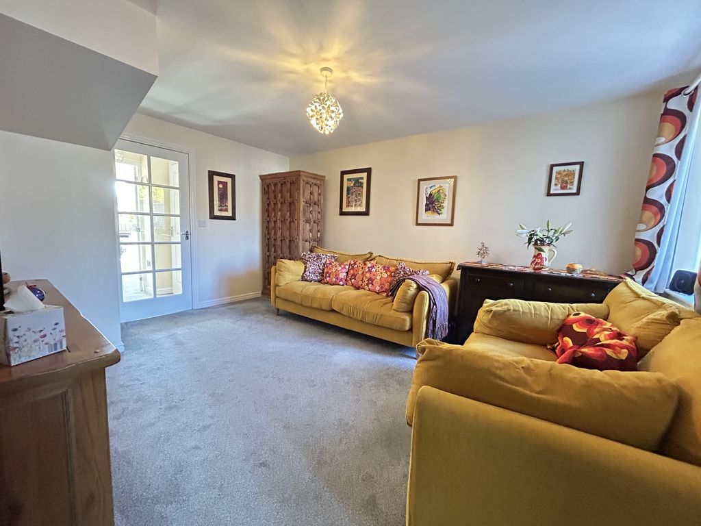 Property photo 2 of 17 Img_1715