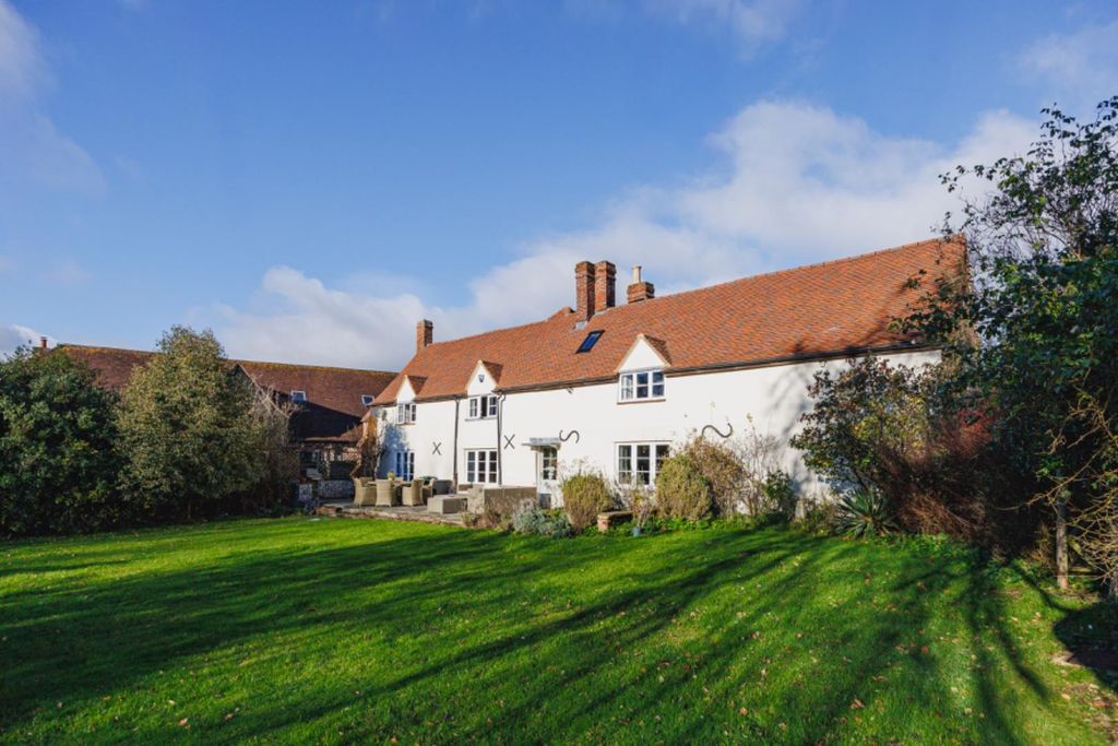 Property photo 1 of 21 Old Farmhouse (06 Of 48).Jpg