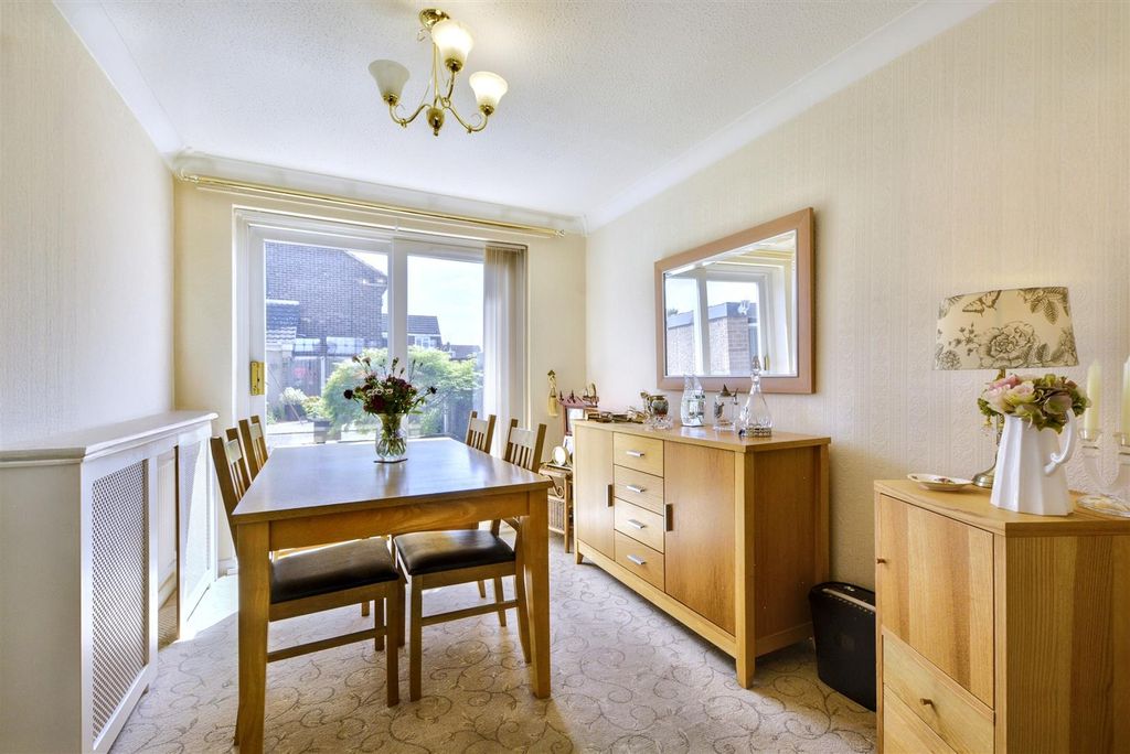 Property photo 3 of 20 Dining Room