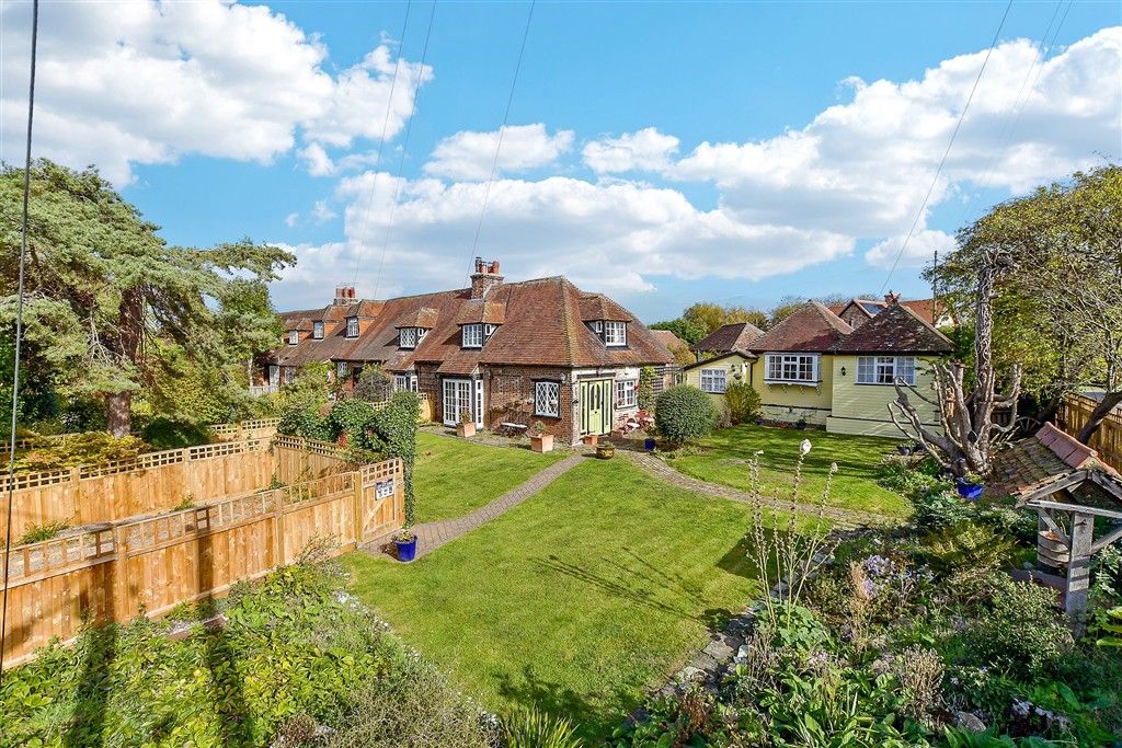 Property photo 2 of 24 External (Web)