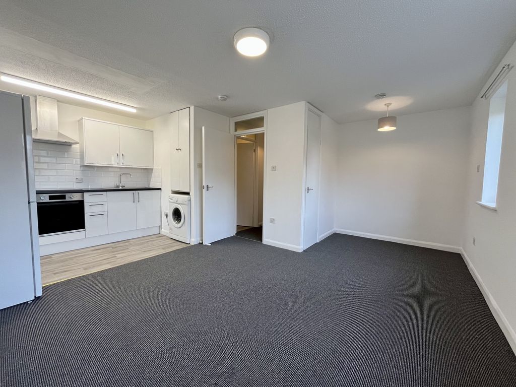 Property photo 2 of 7 Img_E0139