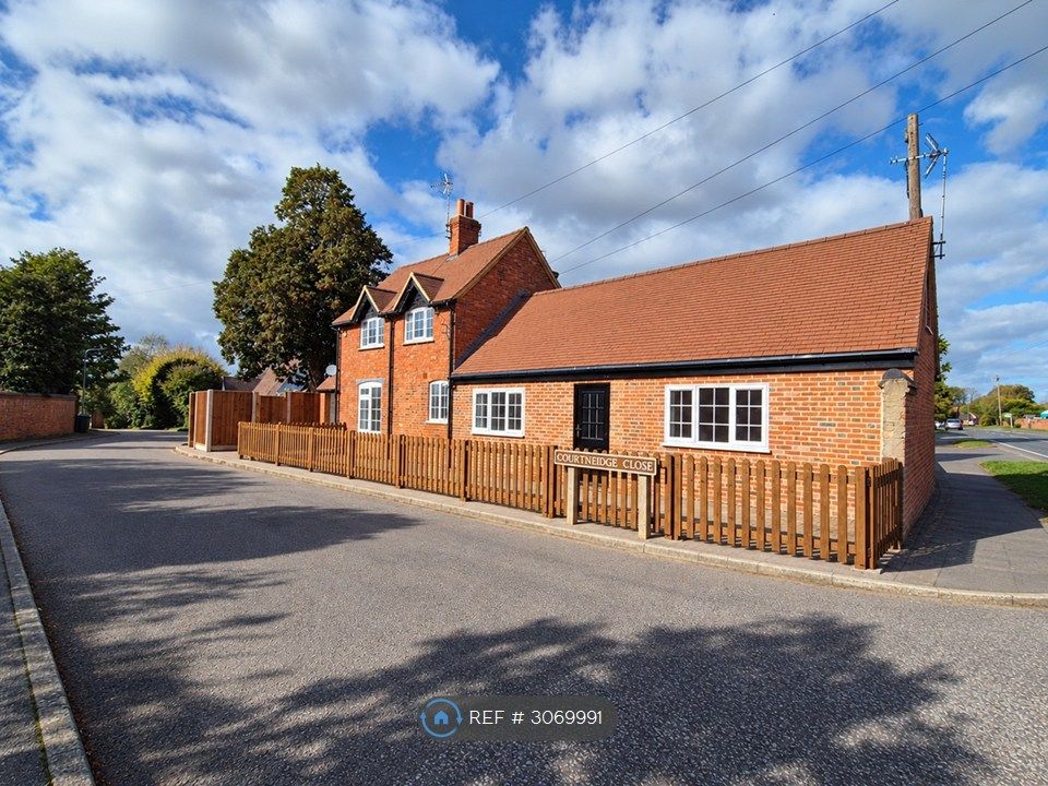 Property photo 2 of 22