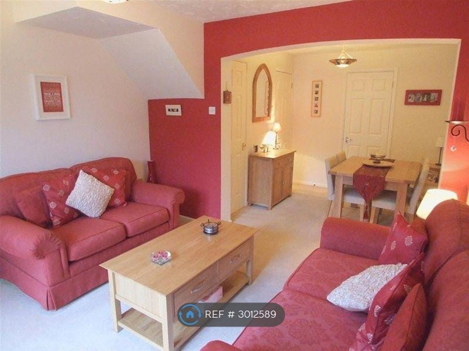 Property photo 3 of 9