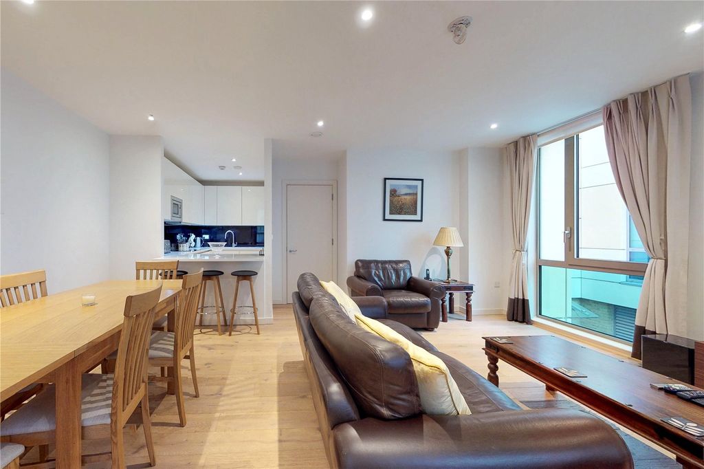 Property photo 1 of 15 Reception Room