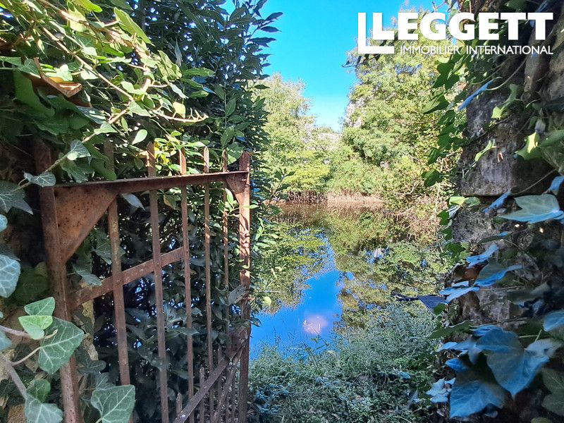 Property photo 3 of 10