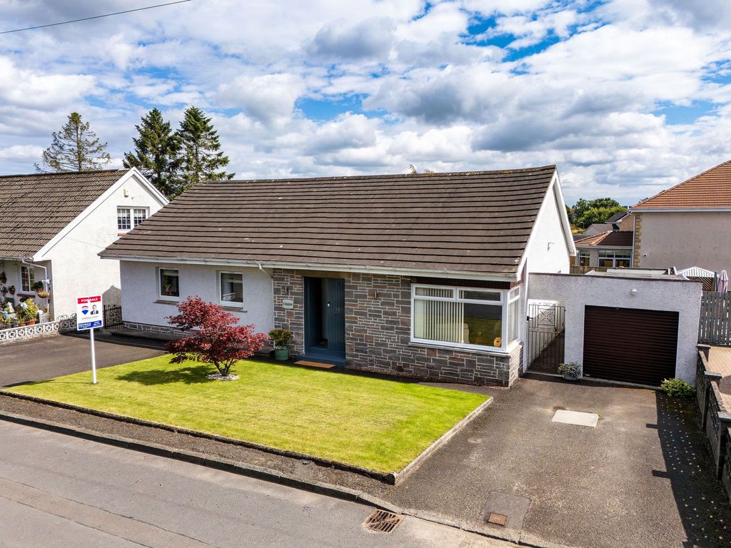Property photo 1 of 30
