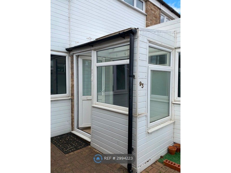 Property photo 1 of 34