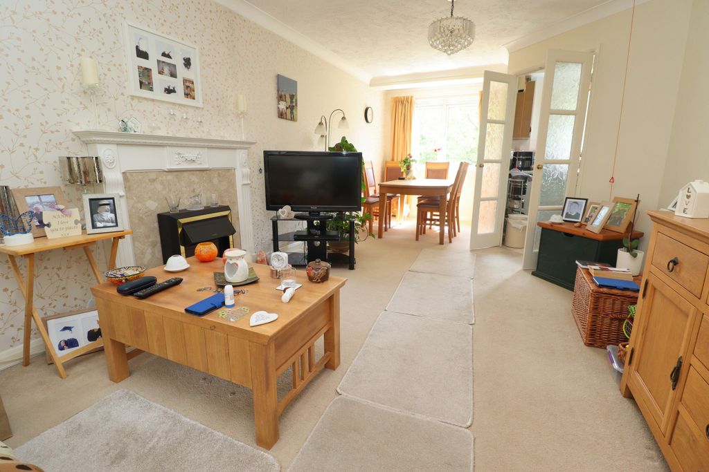Property photo 3 of 11 Img_4709 (1)