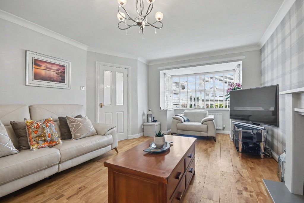 Property photo 1 of 33