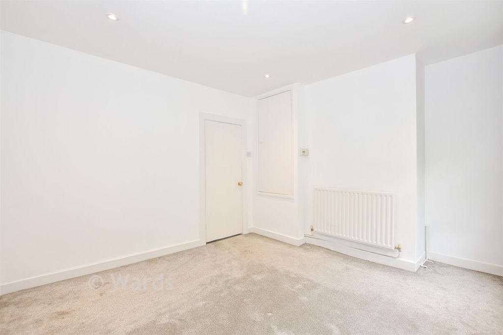 Property photo 3 of 12 Bedroom 2