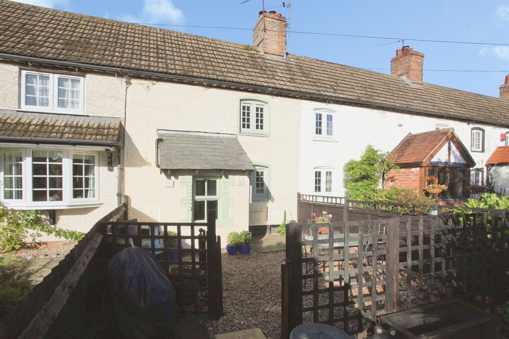 Property photo 1 of 25