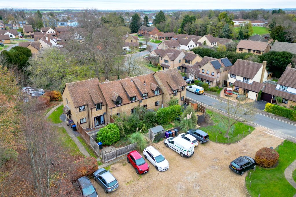 Property photo 3 of 12 4706722