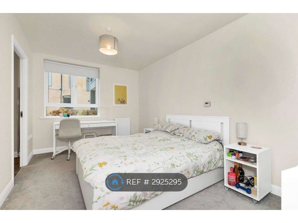 Property photo 2 of 4