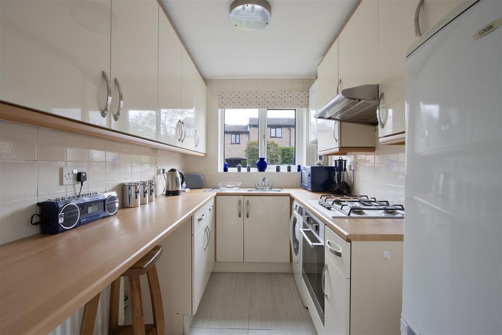 Property photo 2 of 13 Kitchen