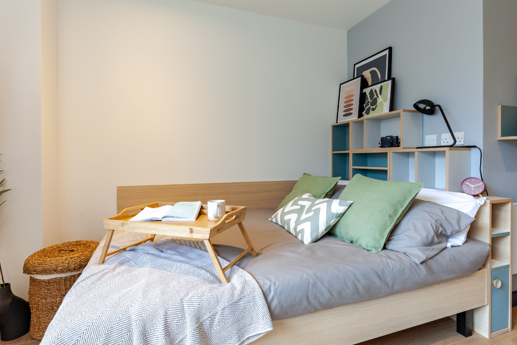 Property photo 1 of 23