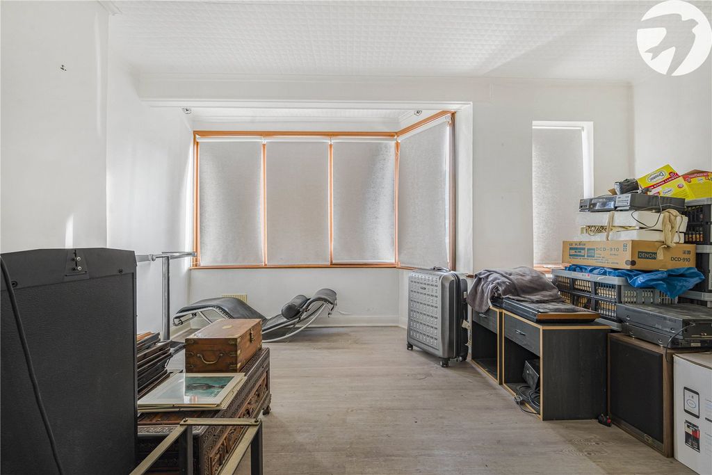 Property photo 3 of 16 Robinson Jackson