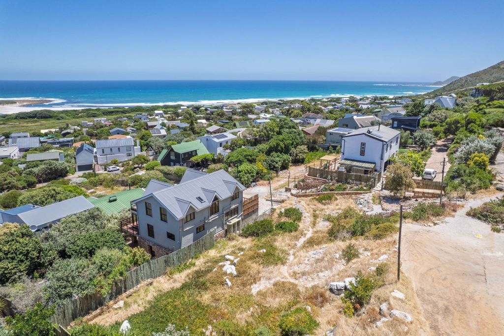 Property photo 2 of 10 Fh1725236