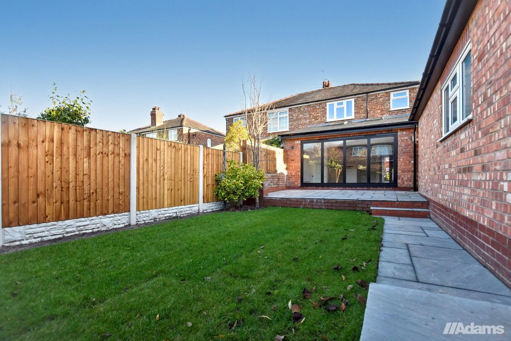 Property photo 1 of 24