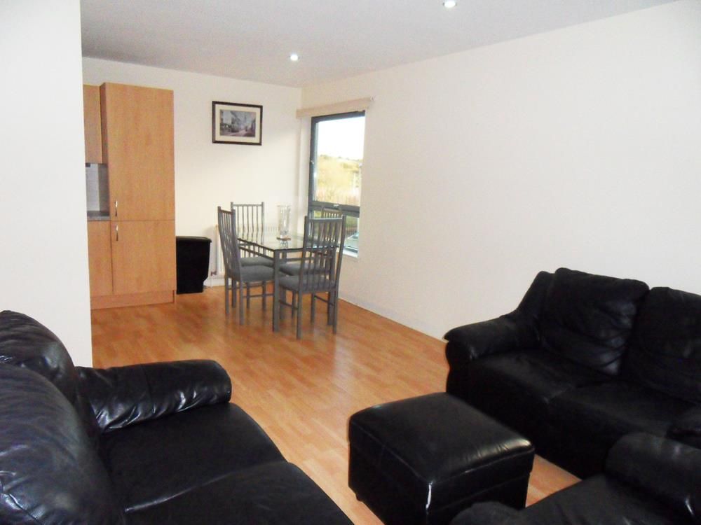 Property photo 1 of 7 175 ML 4 − Copy