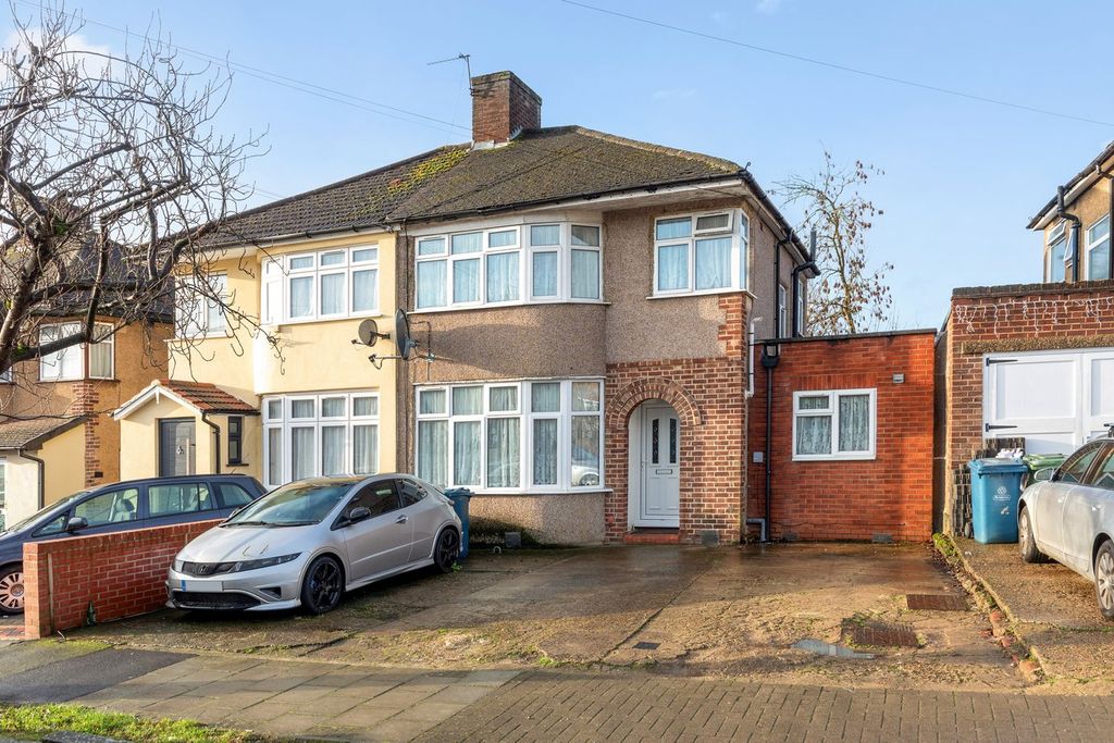 Property photo 1 of 22