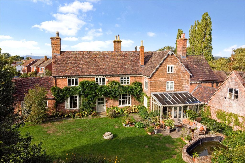 Property photo 1 of 30 Lead Profile