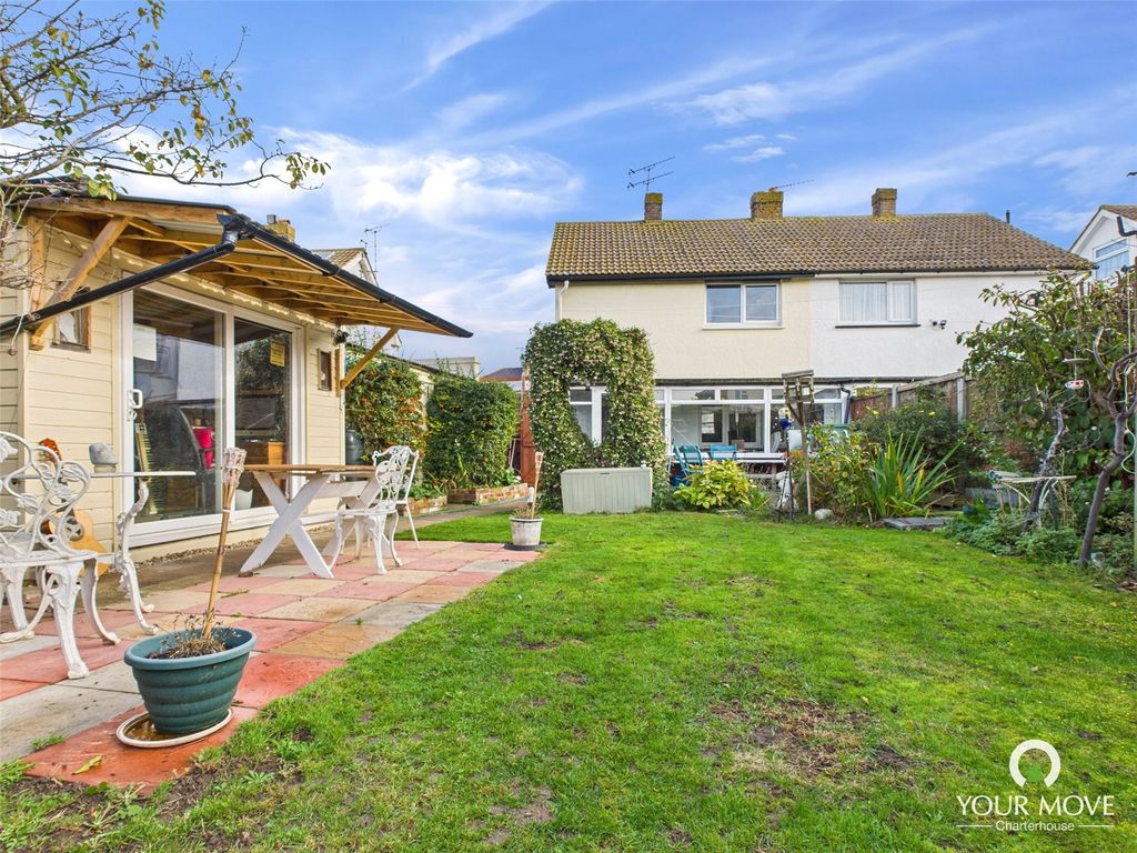 Property photo 3 of 21 Picture No. 21