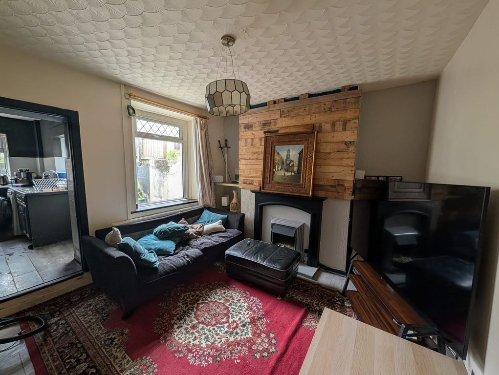 Property photo 2 of 8 Not Specified