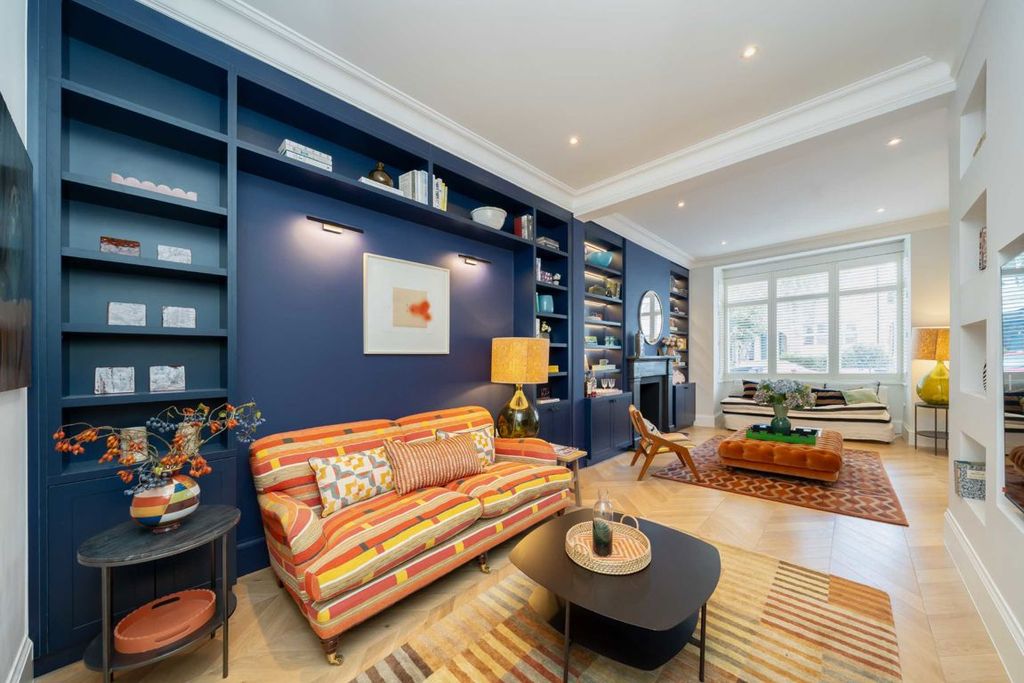 Property photo 1 of 13
