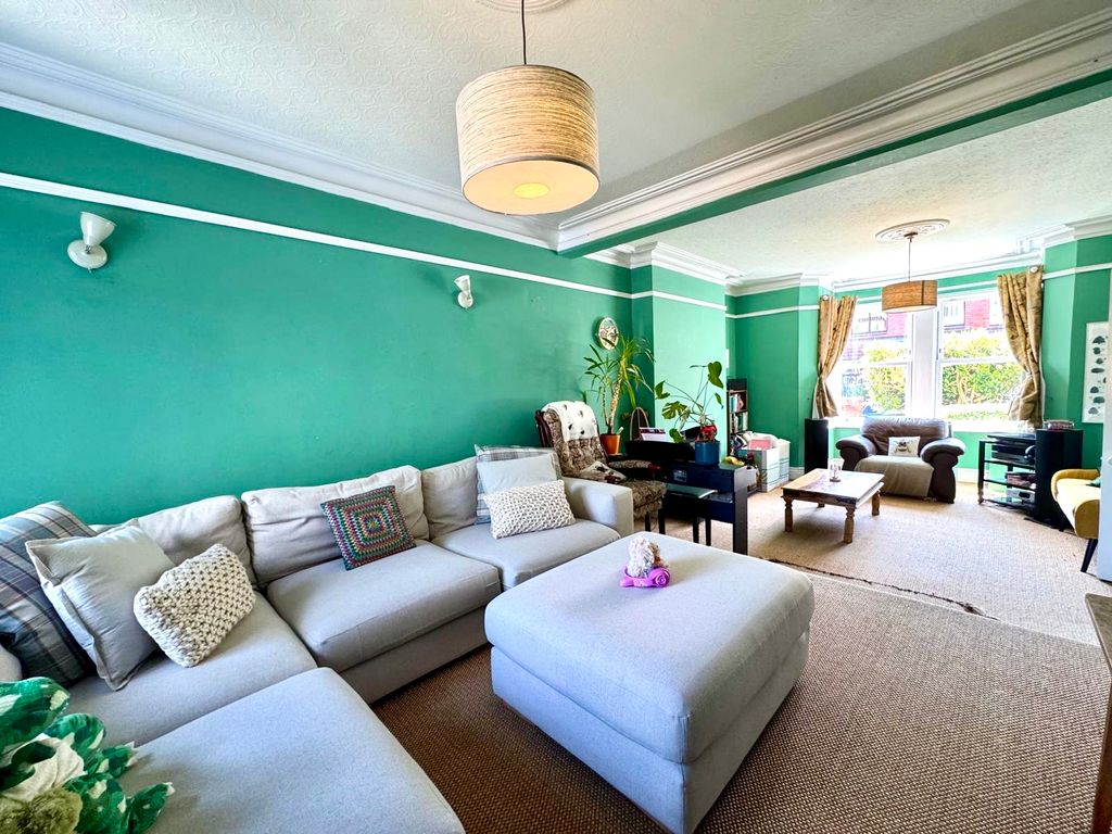 Property photo 2 of 30 Img_1232.Jpeg