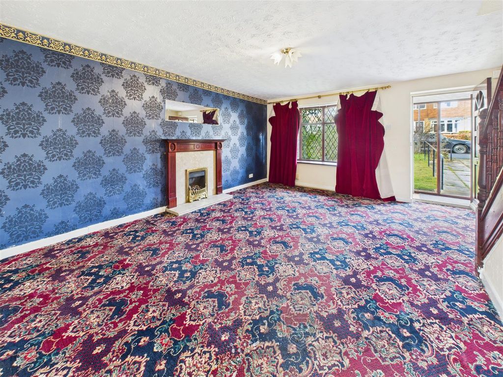 Property photo 3 of 10 Cam04709G0-Pr0304-Still003.Jpg