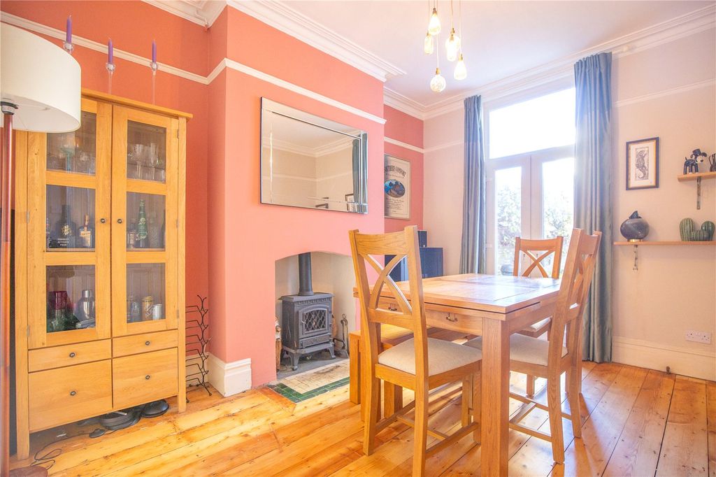 Property photo 3 of 26 Picture No. 03