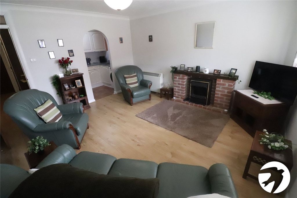 Property photo 3 of 12 Picture No. 19