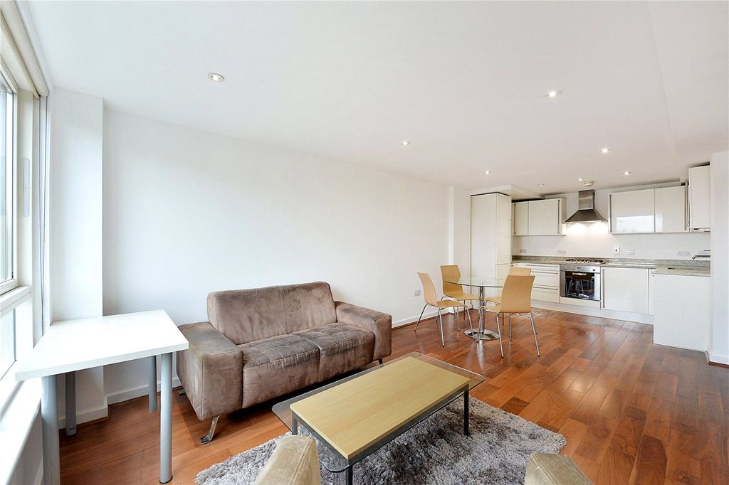 Property photo 3 of 11 Picture No. 08