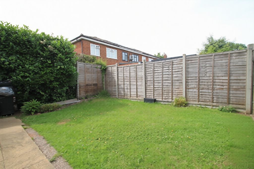 Property photo 2 of 15 Photo 5