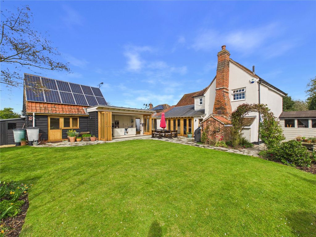 Property photo 2 of 43 Picture No. 21