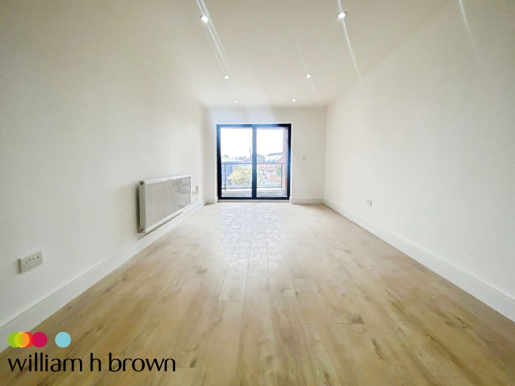 Property photo 3 of 7 Living Room