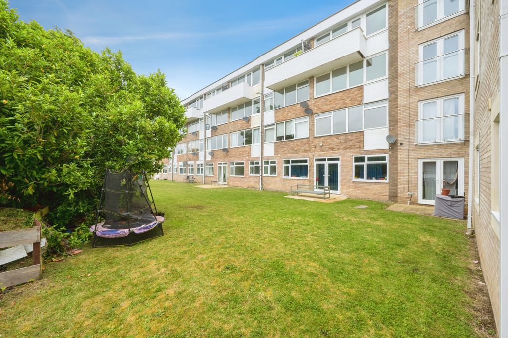 Property photo 1 of 15 Rear Garden
